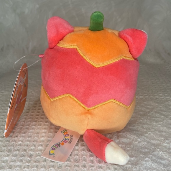 NEW! Fifi The Fox Squishmallows Halloween edition 4.5” - Picture 3 of 4
